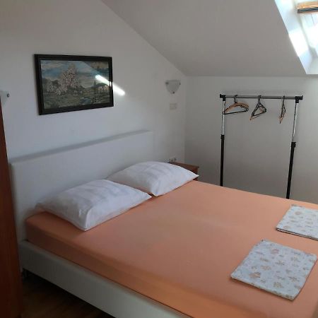 Gala Apartments Омиш Экстерьер фото