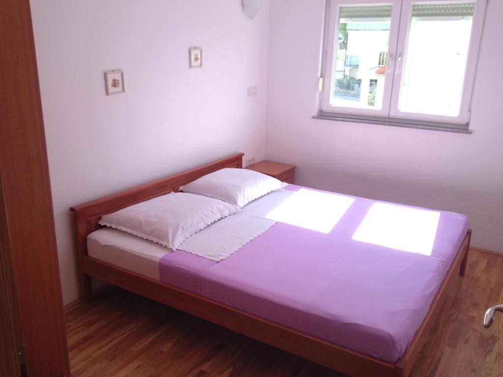 Gala Apartments Омиш Номер фото