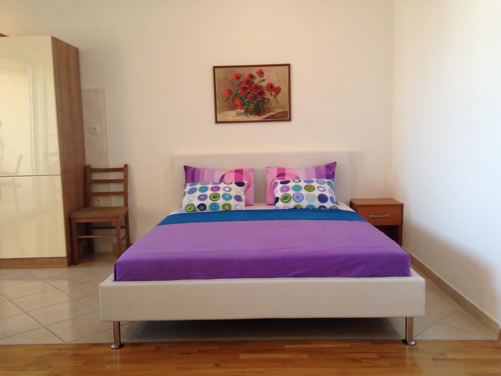 Gala Apartments Омиш Экстерьер фото