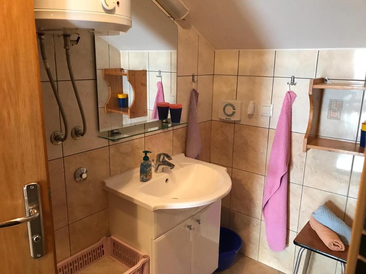 Gala Apartments Омиш Экстерьер фото
